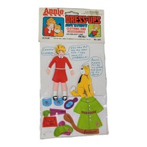 Vintage Little Orphan Annie 3 D  Soft And Puffy Dress-Ups 1981 Tribune - £9.29 GBP