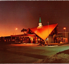 1970 Vintage Howard Johnsons St Petersburg Florida Posted Panorama Postcard - £10.35 GBP