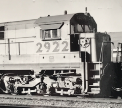 Union Pacific Railroad UP #2922 U30C Locomotive Train Photo Topeka KS 1987 - $9.49