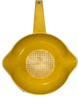 Vtg Tupperware 1 Qt Colander 1200 Strainer Yellow 2 Spouts USA 6.75x3&quot; H... - $16.25