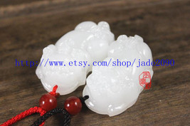 Free Shipping - A Pair good luck Natural white jade carved Pi Yao jadeite jade A - £15.63 GBP