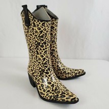 Journee Collection Boots Women&#39;s Size 6 Mid Calf Rain Leopard Western Style - $34.99