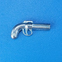 Clue Revolver Gun Pistol Murder Weapon Token Replacement Game Piece 2002 - £2.00 GBP