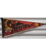 Vintage Wincraft Chicago Bulls Full Size 12&quot; x 30&quot; Felt Pennant Ships RO... - €21,55 EUR