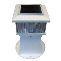 Dock Edge Solar Piling Light - $100.35