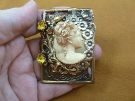CL21-31) EXQUISITE WOMAN ivory color CAMEO daisy frame brass Pin Pendant Jewelry - $36.45