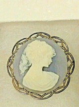Vintage Designer Victorian Silhouette Cameo Brooch Pin/ 1960&#39;s Lovely - £19.54 GBP