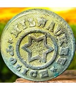 Antique Minneapolis Police Uniform Button Star Effective Pub Co Chicago ... - $660.78 MXN