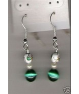 HANDCRAFTED Cloissone &amp; Green Cats Eye Earrings - NICE - £7.41 GBP