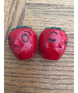 Antique Strawberry Salt And Pepper Shakers-VERY RARE VINTAGE-SHIPS N 24 ... - €137,81 EUR