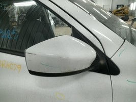 Passenger Side View Mirror Power Mirror Sedan Fits 15-19 VERSA 104892350 - $74.69