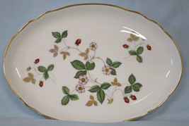 Wedgwood Wild Strawberry Oval Tray 9 1/2&quot; - £22.61 GBP