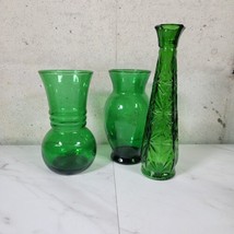 3 Vintage Anchor Hocking Forest Green Glass Vases Presscut Bud Vase  - £27.13 GBP