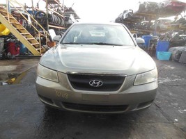 Passenger FRONT Spindle/Knuckle Thru 12/13/07 Fits 06-08 SONATA 503372 - £86.55 GBP