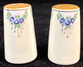 Vintage Salt &amp; Pepper Shakers - Floral - 2&quot; - Artist Signed - $10.00