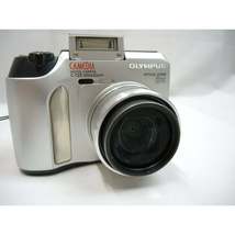 Olympus CAMEDIA C-725 Ultra Zoom 3.0MP Digital Camera - £78.10 GBP