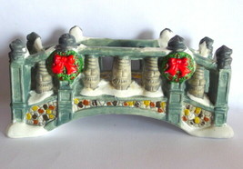 Victorian Village Christmas Cobblestone Porcelain Bridge Wreaths 1999  Rite Aid - £15.60 GBP