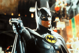Michael Keaton As Batman 18x24 Poster - £19.17 GBP