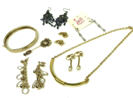 Small Lot Vintage Costume Jewelry Metal Boho Mod Retro Judy Lee Earrings - £13.39 GBP
