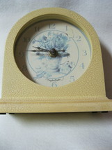 Marjolein Bastin Nature&#39;s Sketchbook Clock By Hallmark - £17.24 GBP