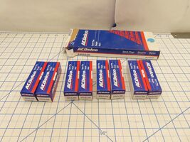 GM 5614000 Spark Plug Set of 8 FR3LS6 General Motors - $28.99