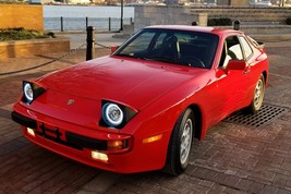 1987 Porsche 944 city view | 24 X 36 INCH POSTER - £16.43 GBP