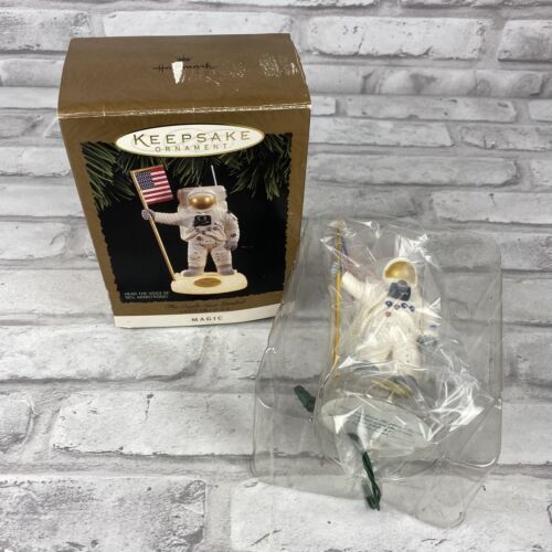 Hallmark keepsake magic ornament the eagle has landed neil armstrong