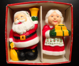 McCrory Salt and Pepper Shakers 1986 Mr and Mrs Santa Claus Made In Hong Kong  - £7.98 GBP