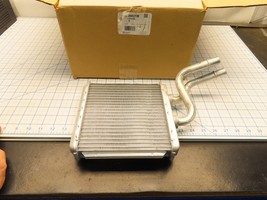 GM 25882728 Rear Heater Core 15-63353 General Motors - $926.68 MXN