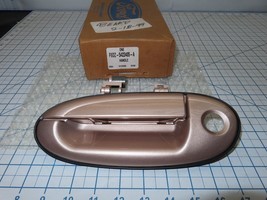 Ford F6DZ-5422405-A Exterior Door Handle Front LH Saddle Painted OEM NOS - $38.68