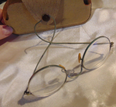 Vintage Round Wire Eye Glasses With Glass Magnifying Lenses Silver Gray Frames - £11.83 GBP