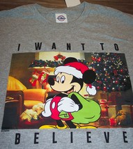 Walt Disney Mickey Mouse In Santa Hat Christmas Believe T-Shirt Small New w/ Tag - £15.82 GBP