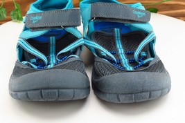 OshKosh B&#39;gosh Youth Girls Shoes Size 2 M Gray Sport Mesh - £17.23 GBP