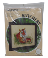 Paragon Crewel Needlecraft Kit Where’s Papa Tiger and Cub Embroidery Kit... - $361.01 MXN