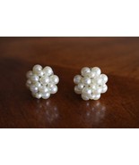 VTG Hong Kong Clip On Earrings Cream Faux Pearl Bead Cluster Signed Butt... - $184.37 MXN