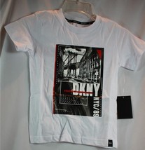 NWT DKNY Boys Short Sleeve White T-shirt Sz 5   - $12.34