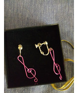 Music Note Shaped Earring Drop Dangle Metallic - $113.09 MXN