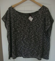 MICHELLE oversize gray/white Knit Cover Top sz M  NEW - £3.16 GBP