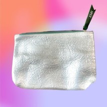 Ipsy Glam Bag December 2019 Makeup Bag Silver Green Top Zip NWOB - £11.89 GBP