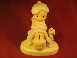 Precious Moments Porcelain Figurine 1981 God Is Watching Over You E-7163 [Y94A5] - £14.02 GBP