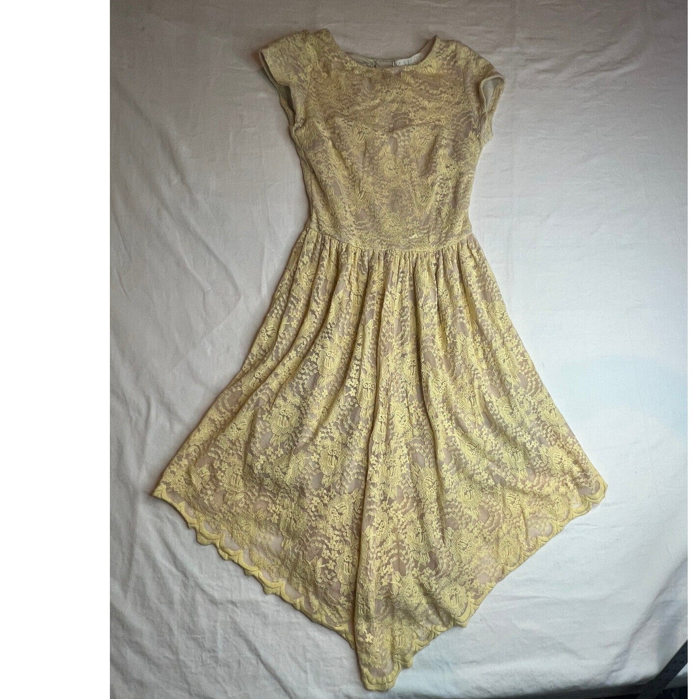 Vintage Malloy Dress Womens Small Yellow Sleeveless Lace Y2K Grandmacore... - $14.38