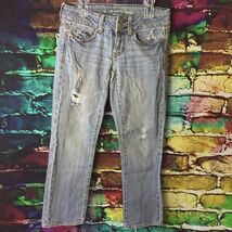 Womens AMERICAN EAGLE Favorite Size 2 Reg Blue Jeans w/ Frays - $9.11