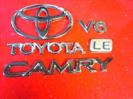 1997-2001 Toyota Camry V6 Emblem Logo Badge Letters Nameplate Dark Bronze - £11.48 GBP