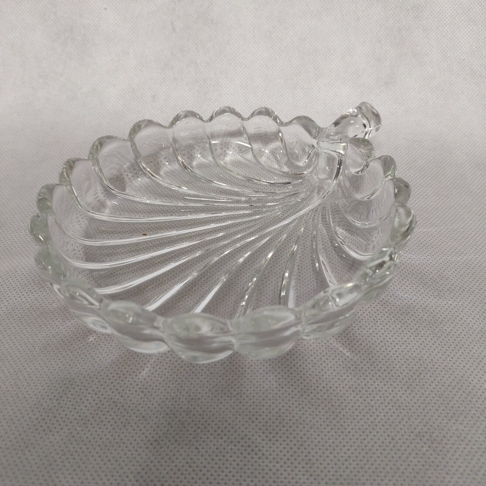 Primary image for Heisey Crystolite Leaf Shaped Nut Dish Clear Ribbed 1503/5003
