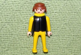 Vintage Playmobil Medieval Man Brown Hair Black Shirt Yellow Ruffle 1974 Geobra - $1.80