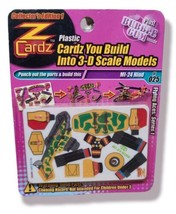 Z Cardz MI-24 Hind #025 - 3D scale Model 2001 Flying Aces Series 1 Helic... - $11.37