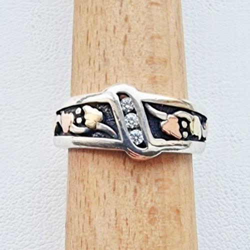 BLACK HILLS 12K THREE TONE GOLD ON 925 STERLING SILVER BAND RING SIZE 8.75 AT Item image 4