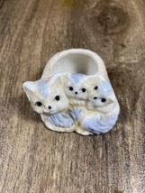 Vintage MINI Ceramic CAT KITTEN BASKET PLANTER FIGURINE Taiwan - $11.99