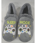 Wonder Nation Youth Boys Game Slipper Size 6 Color Grey - $30.55 CAD