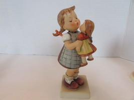 Goebel Hummel Club #311 Kiss Me W.Germany 6.25&quot; Figurine TMK5 L1 - £29.33 GBP